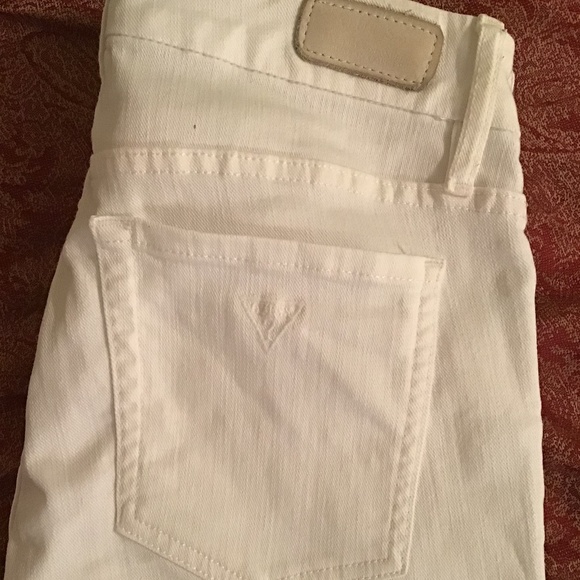 Guess Curvy Sophia Skinny - Picture 3 of 7